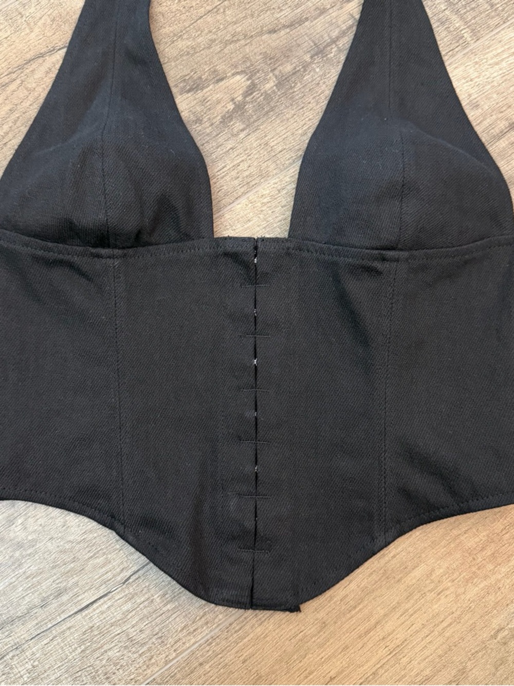 White Fox Black Halter Corset Top Womens XS Cropped Backless Office Siren Party - Picture 4 of 10